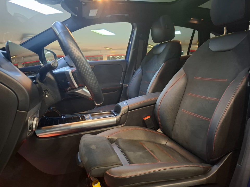 Mercedes EQA350 AMG Line 4Matic 5d