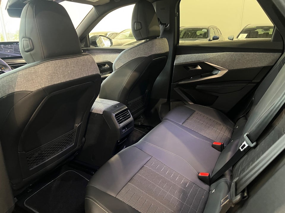 Peugeot 3008 1,2 mHEV GT e-DCT 5d