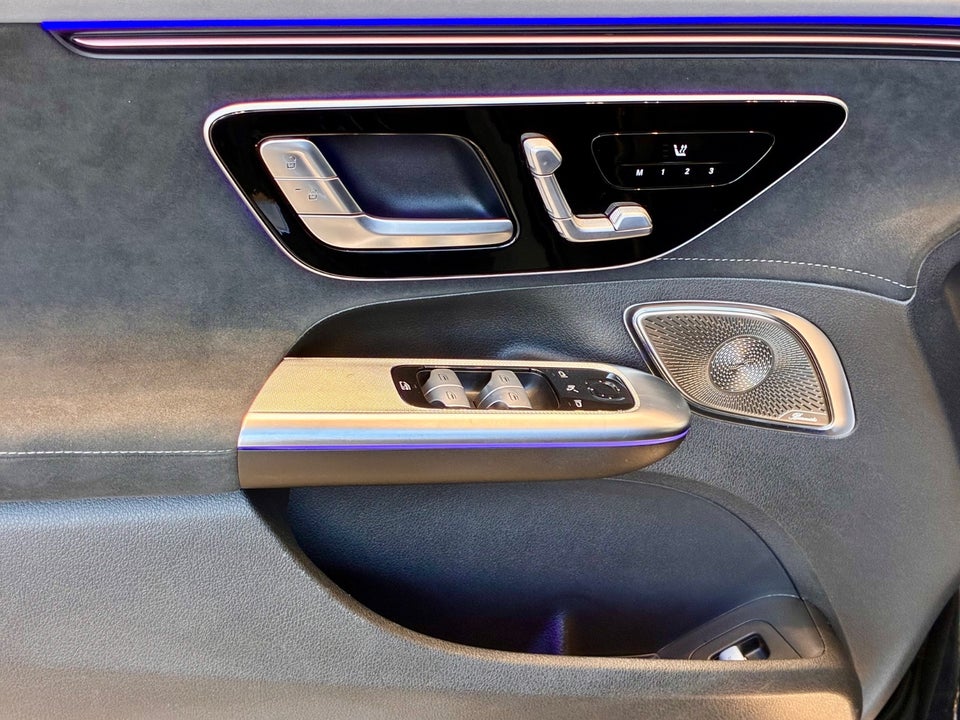 Mercedes EQE350 AMG Line 4d