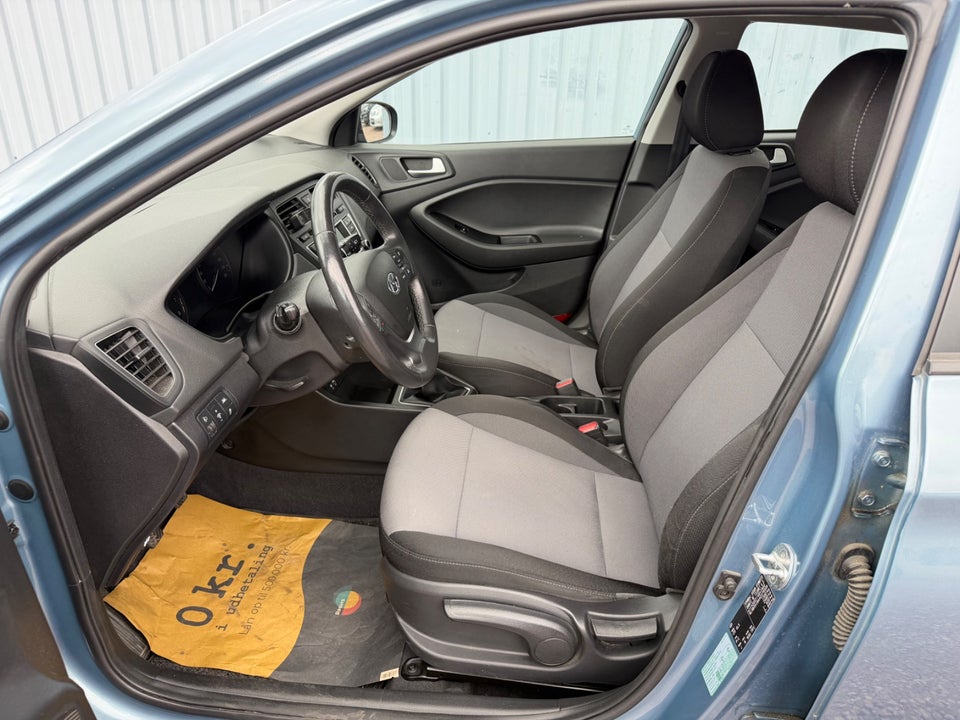Hyundai i20 1,25 Trend 5d