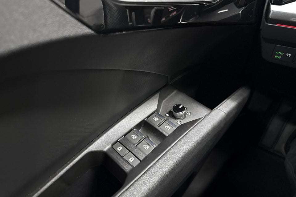 Audi Q4 e-tron 40 Attitude 5d