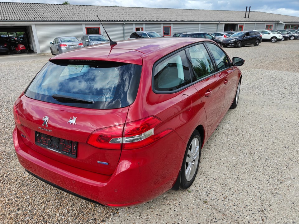 Peugeot 308 1,6 BlueHDi 120 Active SW 5d