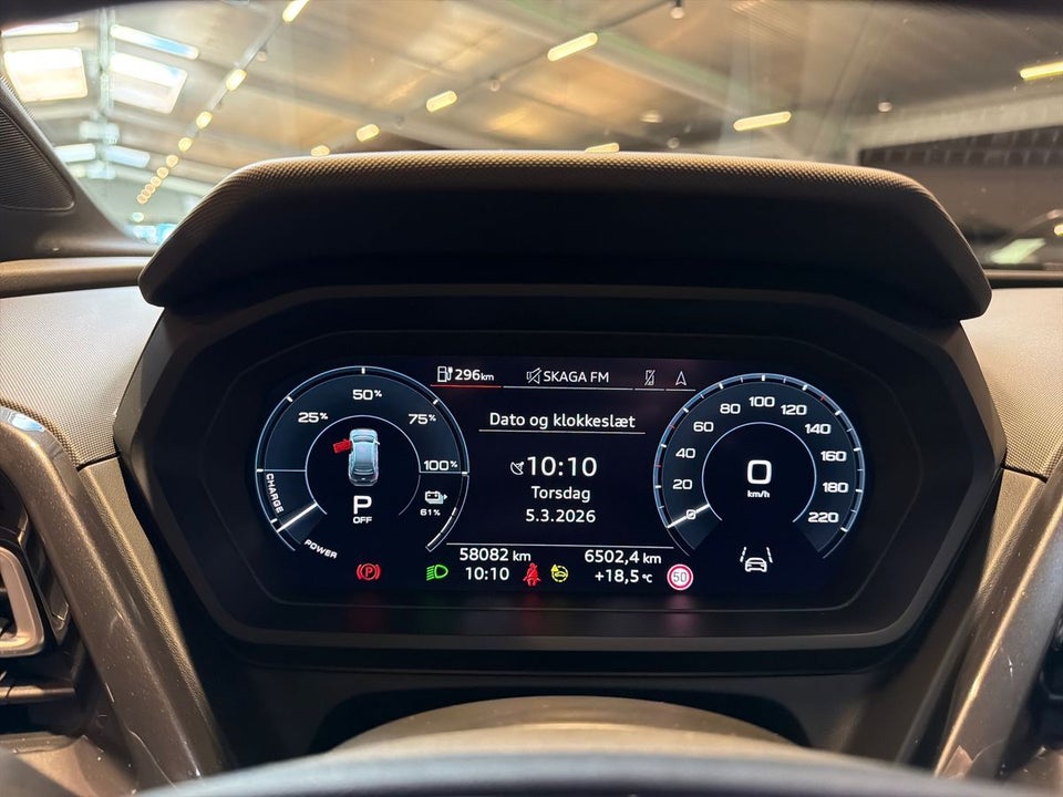 Audi Q4 e-tron 40 S-line 5d