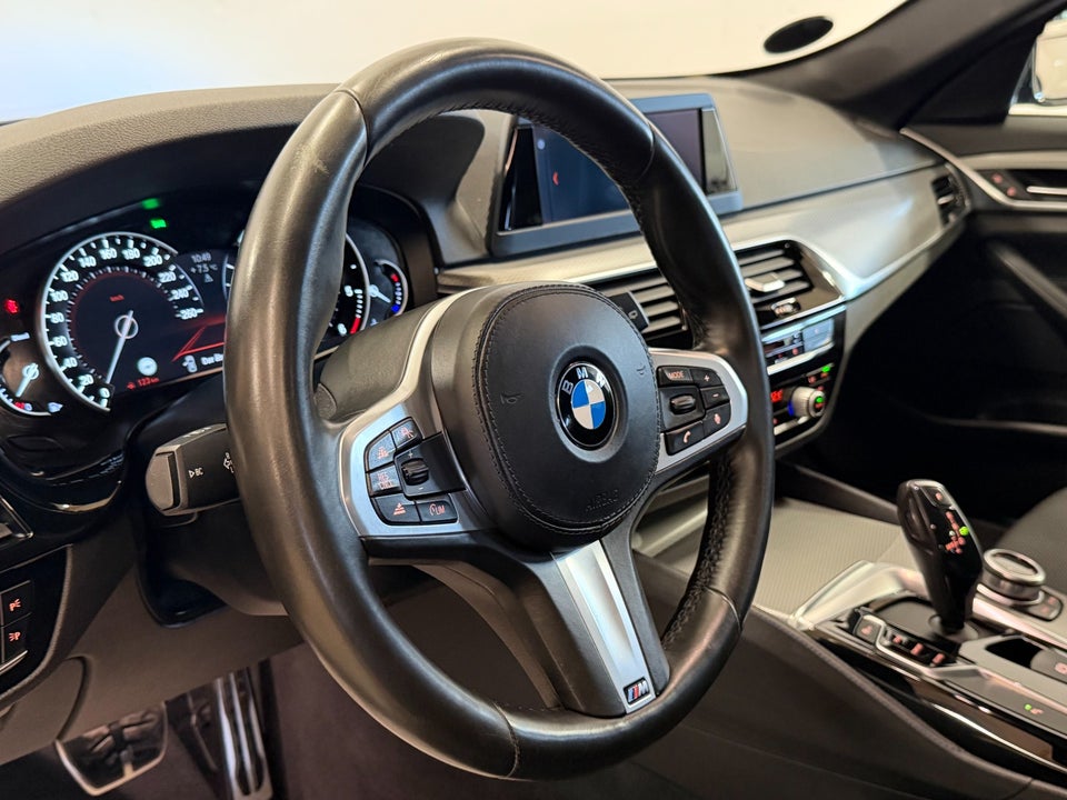 BMW 520d 2,0 Touring M-Sport aut. Van 5d