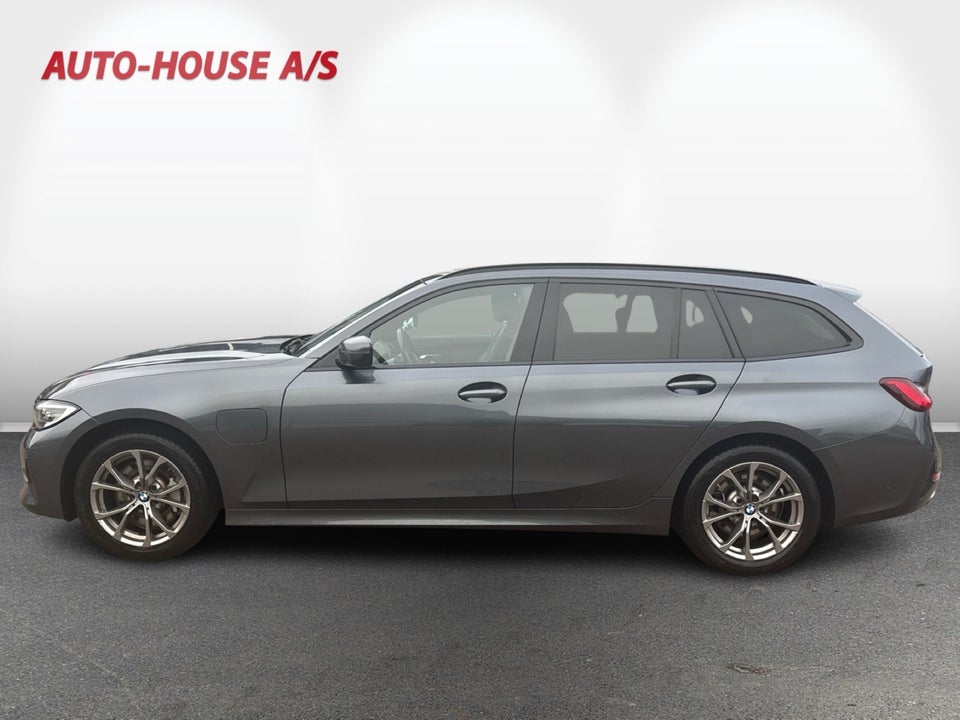 BMW 330e 2,0 Touring Sport Line aut. 5d