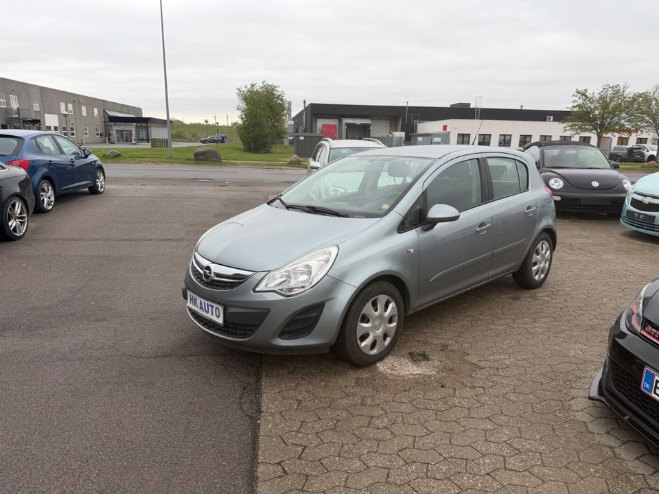 Opel Corsa 1,0 12V Enjoy 3d