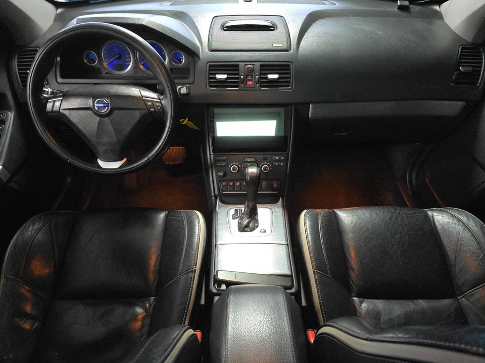 Volvo XC90 2,4 D5 185 Sport aut. AWD 7prs 5d