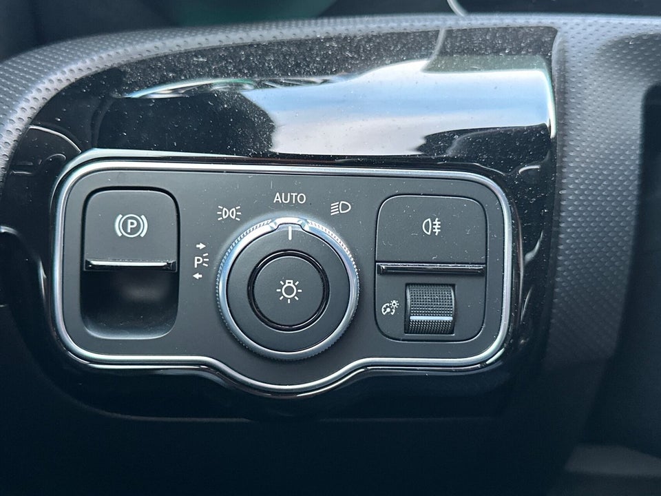 Mercedes A250 e 1,3 AMG Line aut. 4d