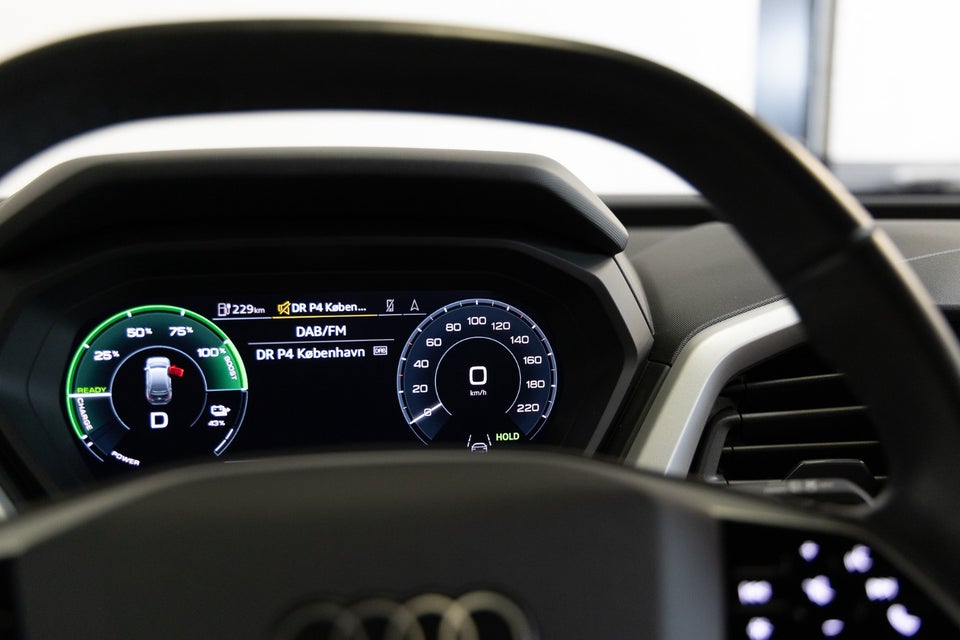 Audi Q4 e-tron 45 Attitude 5d