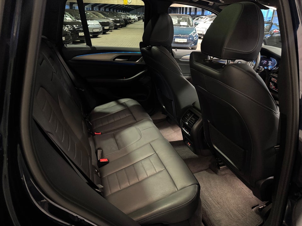 BMW iX3 Charged Impressive 5d