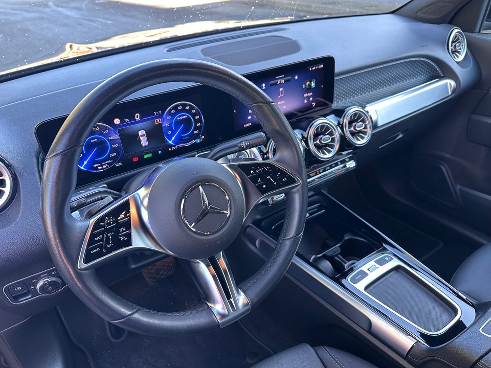 Mercedes EQB250+ 5d
