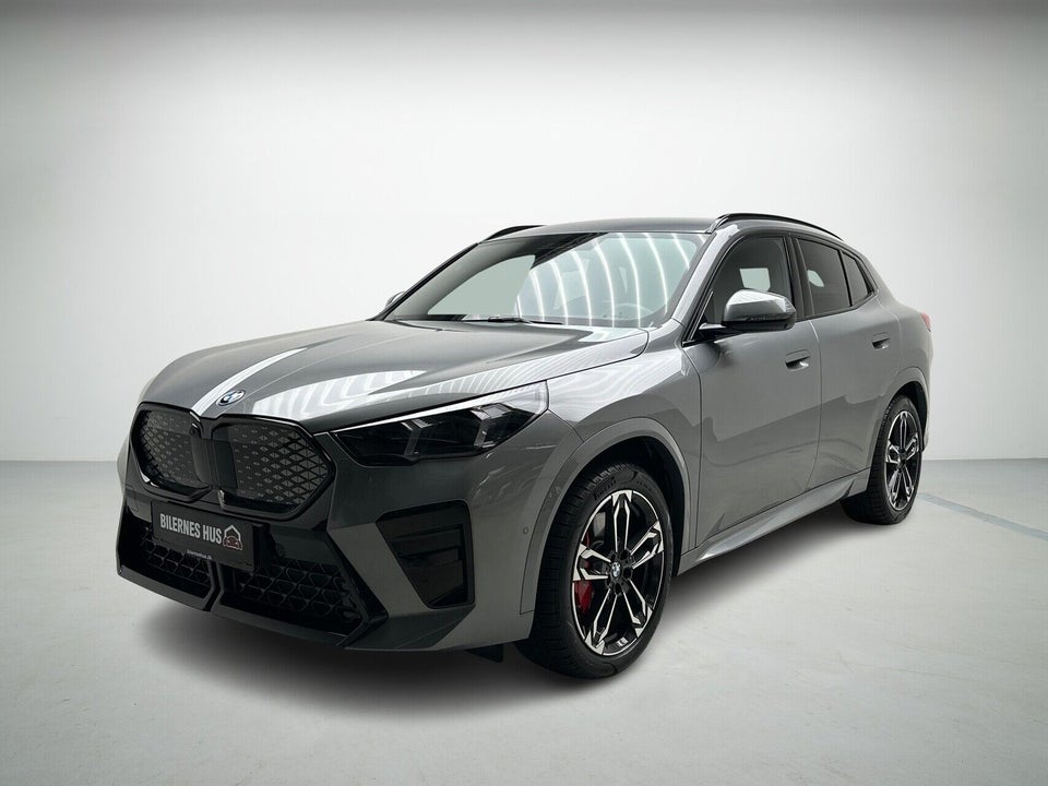 BMW iX2 xDrive30 M-Sport 5d