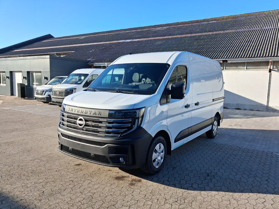 Nissan Interstar 87 L2H2 Tekna