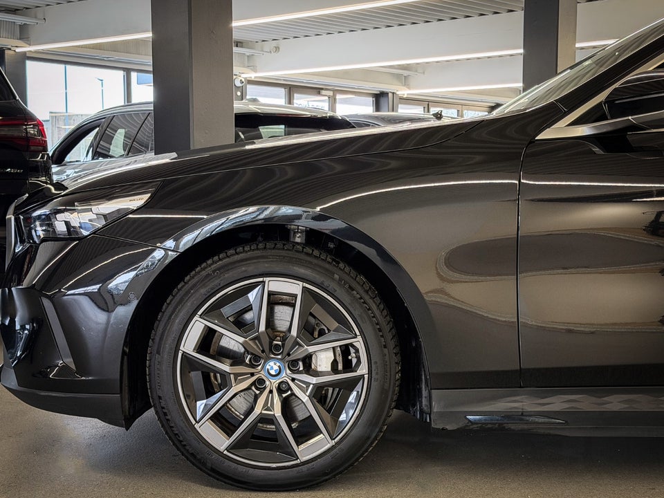 BMW i5 eDrive40 Sport Line 4d