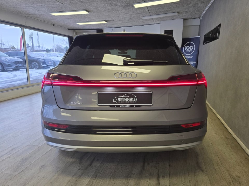 Audi e-tron 55 Advanced quattro 5d