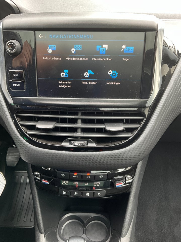 Peugeot 208 1,2 PureTech 82 Prestige 5d