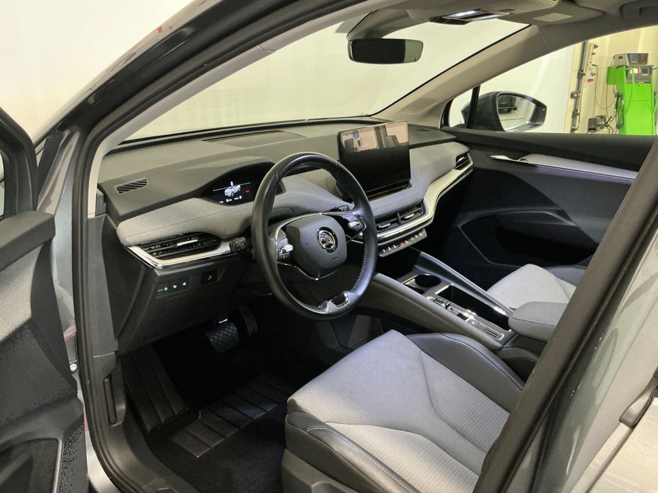 Skoda Enyaq 60 iV Loft 5d