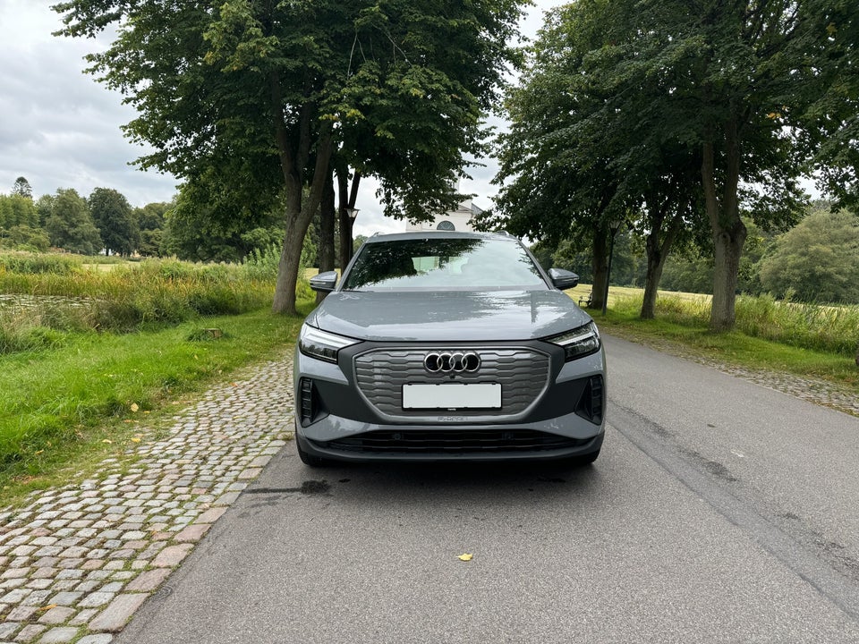 Audi Q4 e-tron 35 Attitude 5d