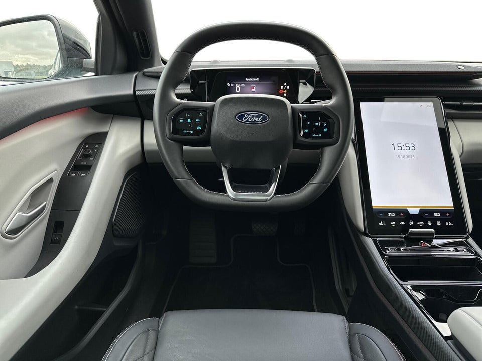 Ford Explorer 84 Premium Extended Range AWD 5d