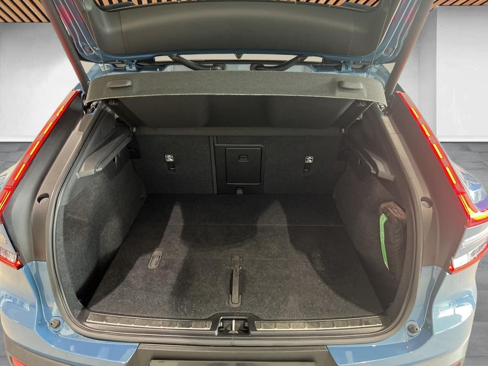Volvo C40 P8 ReCharge Twin Plus 5d