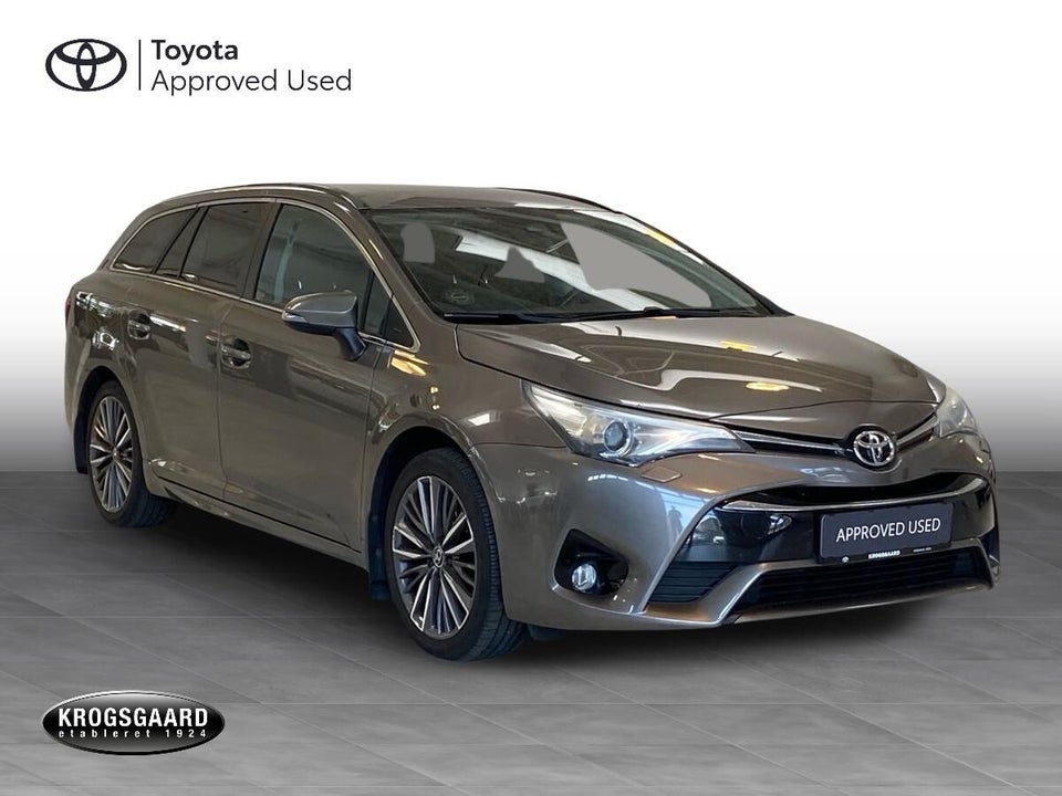 Toyota Avensis 1,8 VVT-i T2 Selected Touring Sports MDS 5d