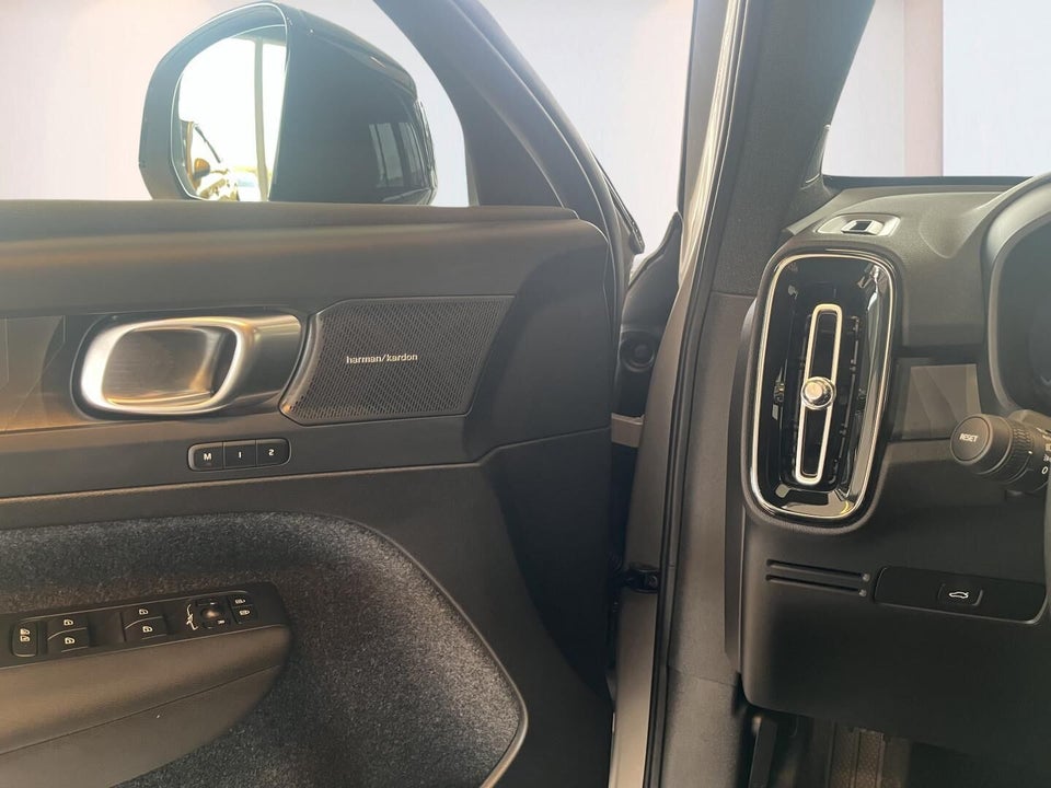 Volvo EC40 Twin Ultra 5d