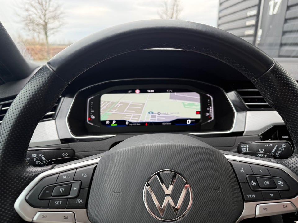 VW Passat 1,4 GTE High Variant DSG 5d