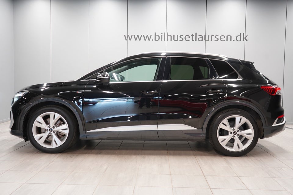 Audi Q4 e-tron 45 S-line 5d