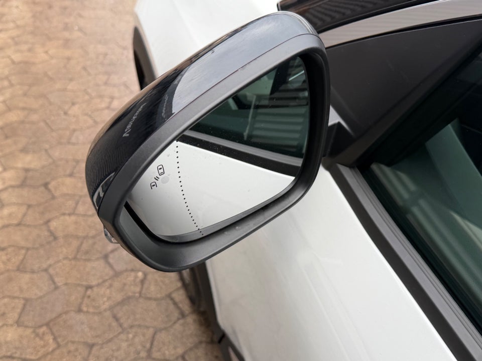 Renault Scenic E-Tech 87 Iconic 5d