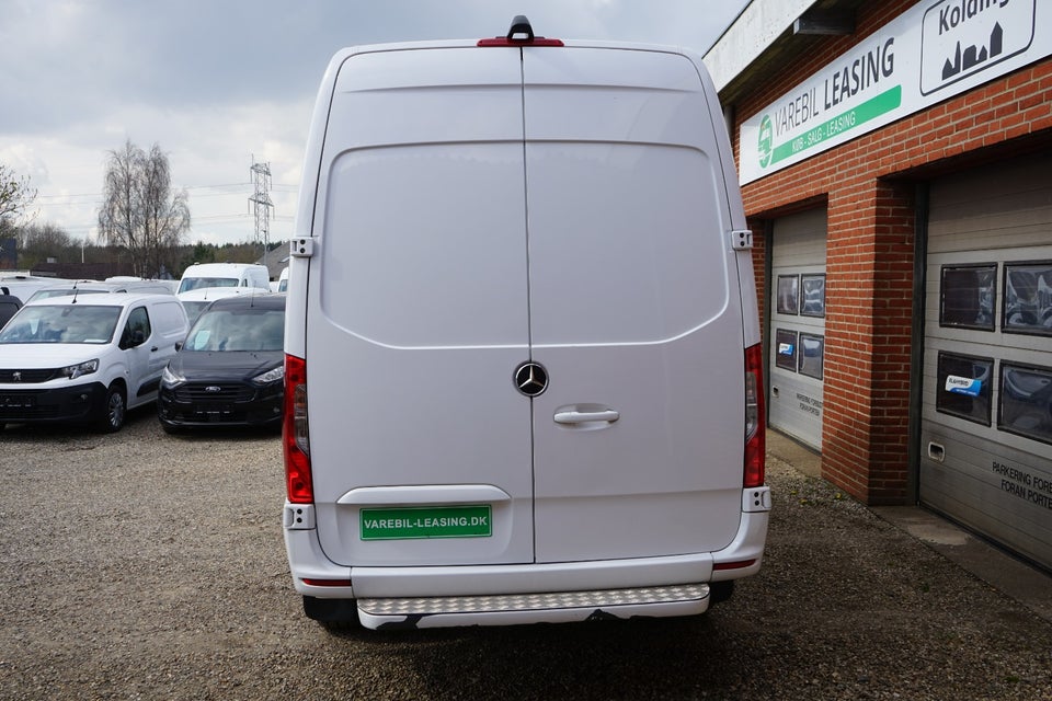 Mercedes Sprinter 316 2,2 CDi A2 Kassevogn RWD