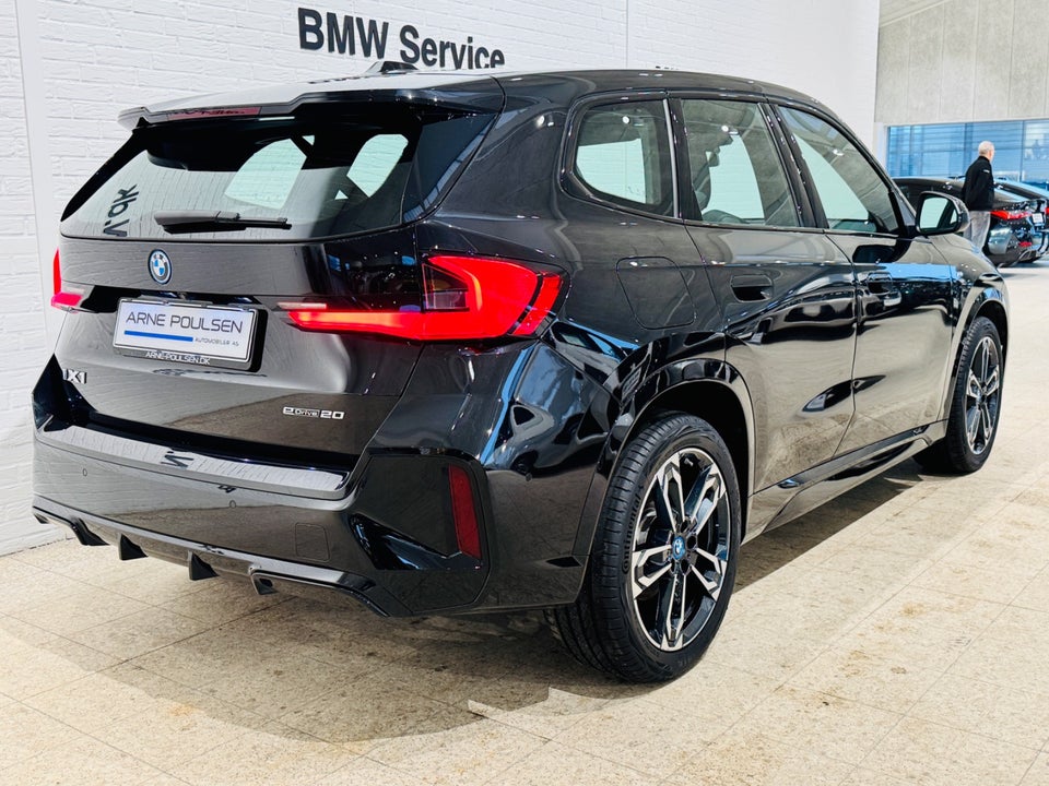 BMW iX1 eDrive20 M-Sport 5d