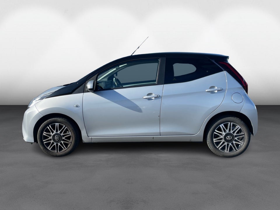 Toyota Aygo 1,0 VVT-i x-cellence 5d