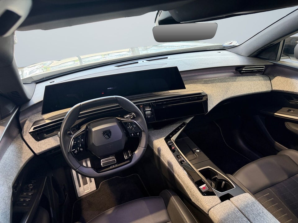 Peugeot e-5008 77 GT 7prs 5d