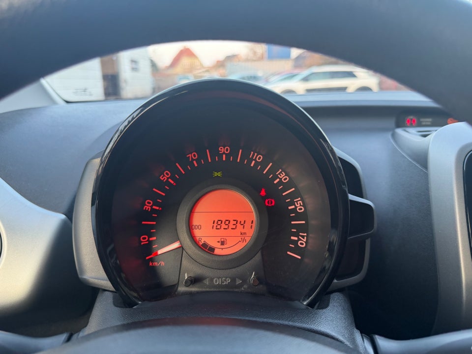 Citroën C1 1,2 PureTech Feel 5d