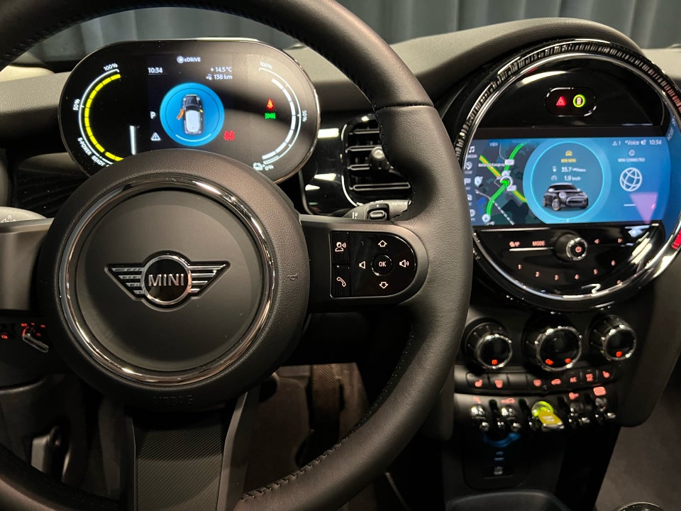 MINI Cooper SE Edition Premium Plus 3d