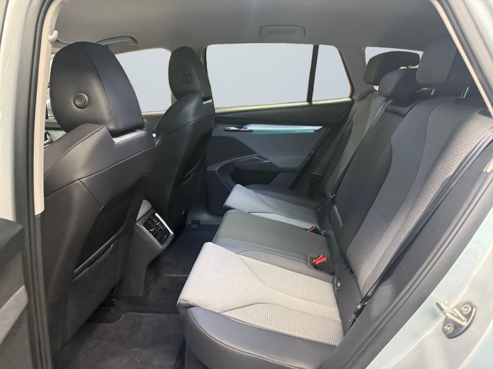 Skoda Enyaq 60 iV 5d