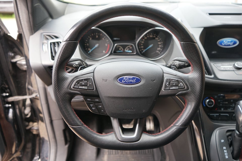 Ford Kuga 2,0 TDCi 120 ST-Line aut. Van 5d