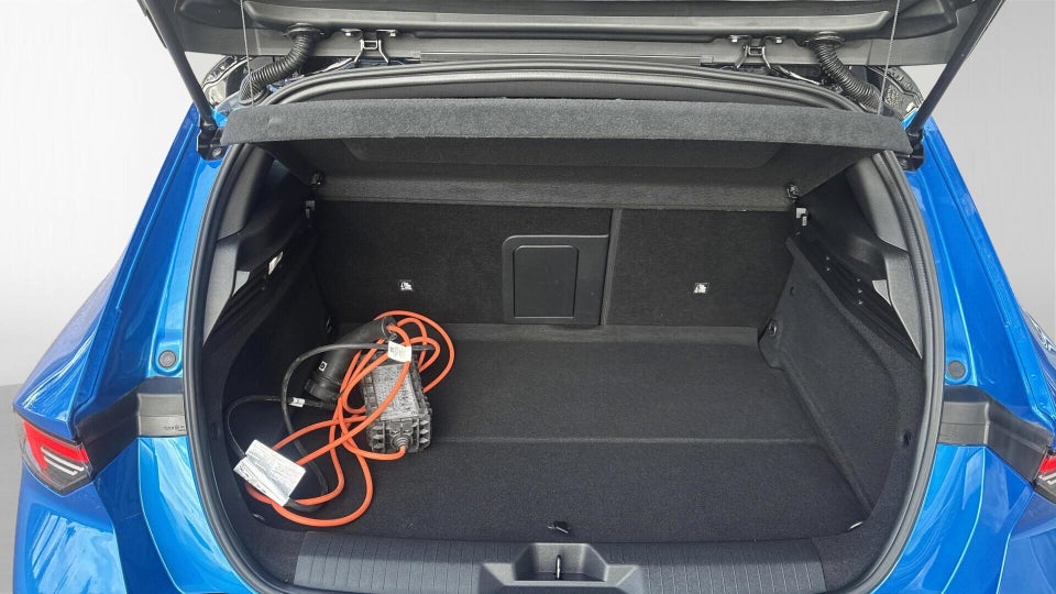 Opel Astra-e 54 GS 5d