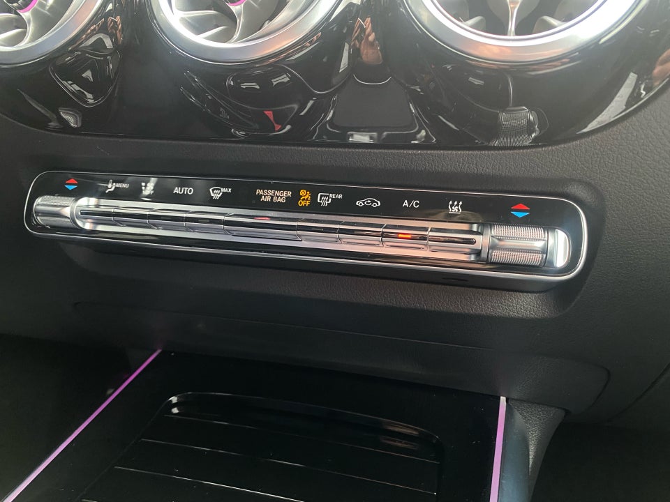 Mercedes EQA350 AMG Edition 4Matic 5d