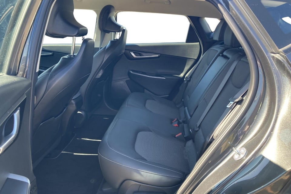 Kia EV6 77 Long Range 5d