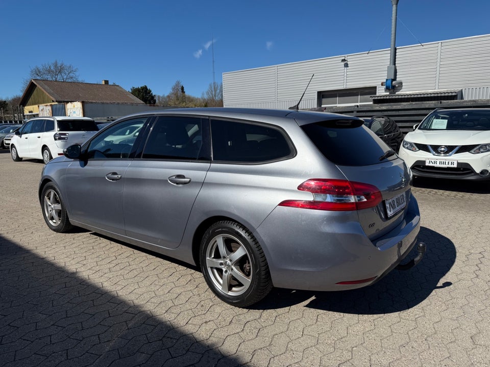 Peugeot 308 1,6 BlueHDi 120 Active SW 5d