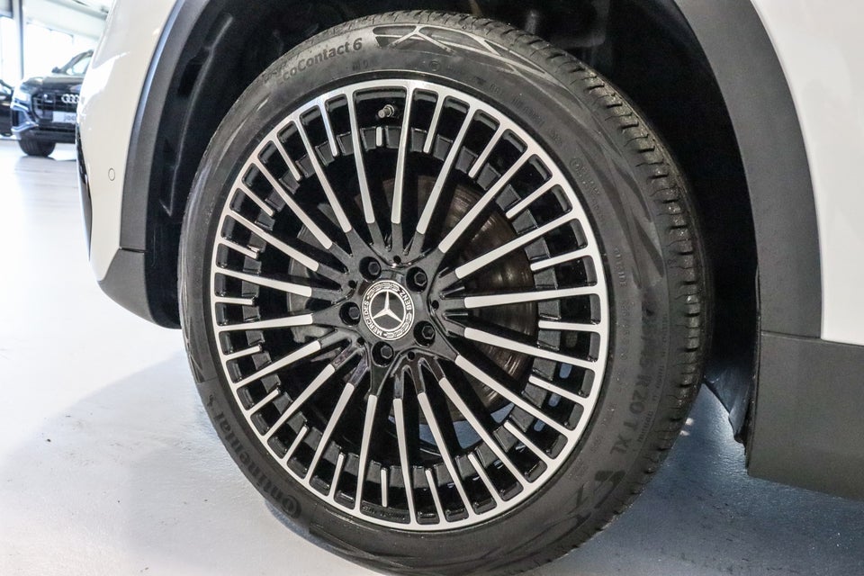 Mercedes EQA350 AMG Line 4Matic 5d