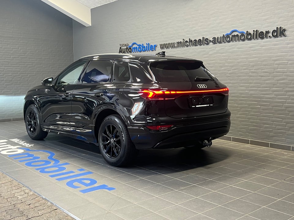 Audi Q6 e-tron Progress 5d