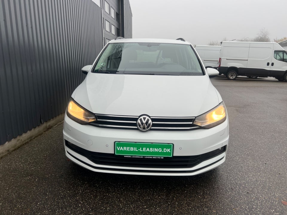 VW Touran 2,0 TDi 115 Highline DSG Van 5d