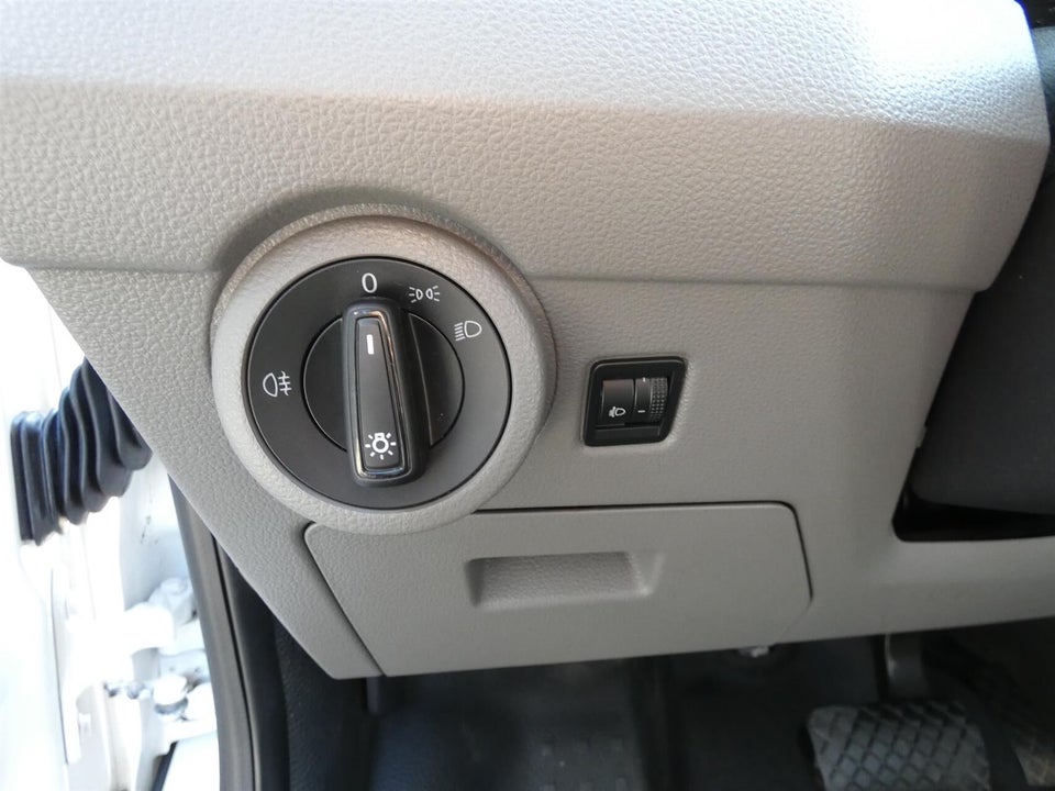 VW Transporter 2,0 TDi 150 Ladvogn DSG lang