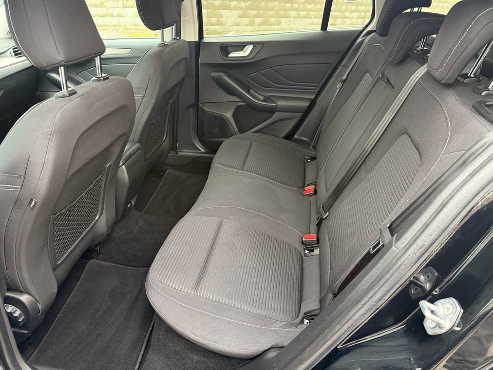 Ford Focus 1,0 EcoBoost Titanium stc. aut. 5d