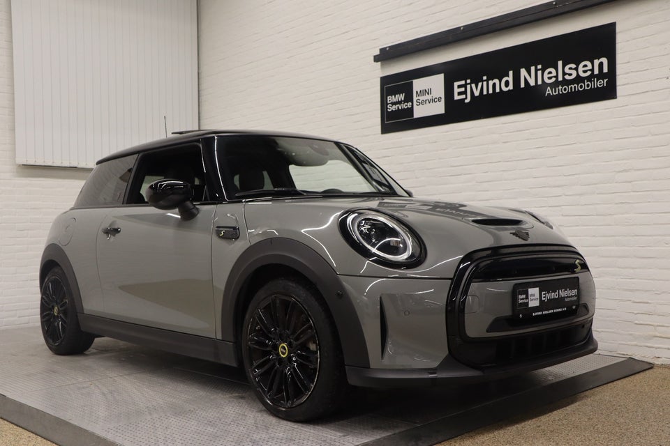 MINI Cooper SE Yours Trim 3d