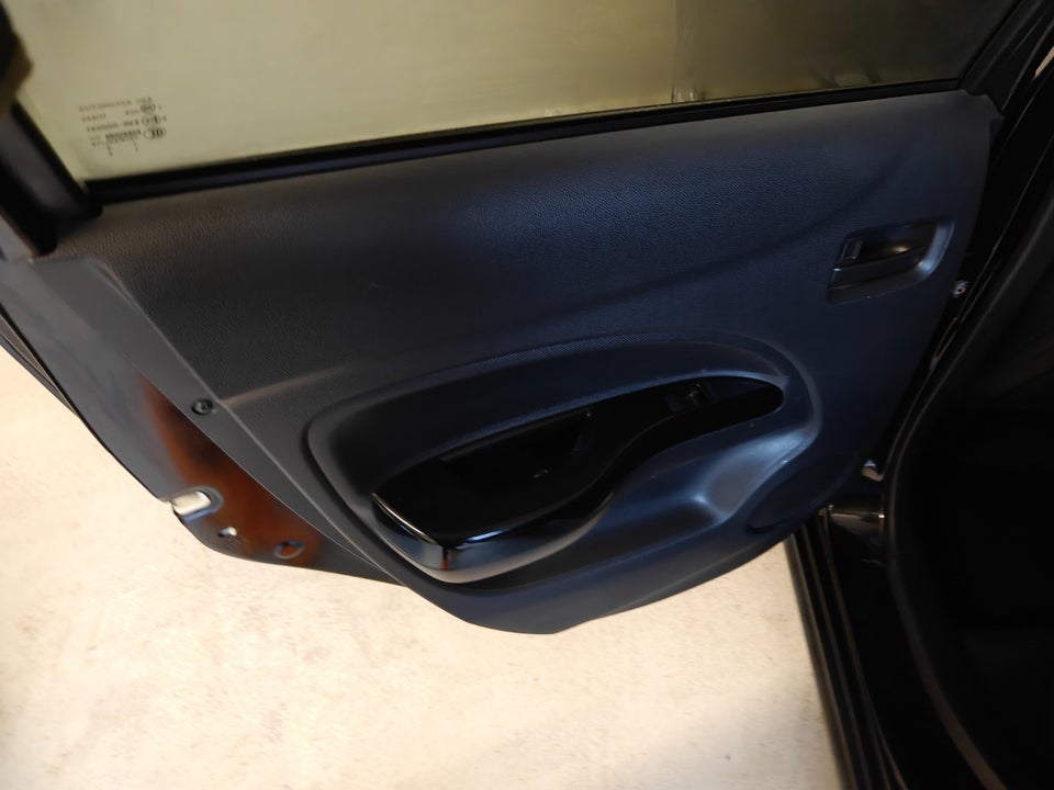 Mitsubishi Space Star 1,2 Intense 5d