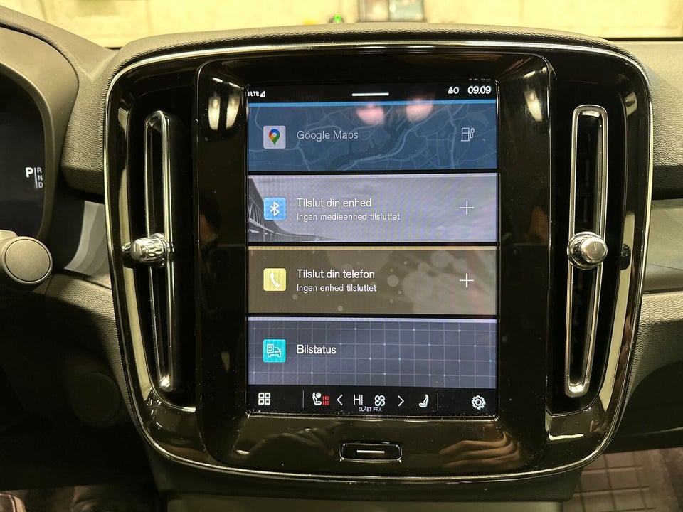 Volvo EC40 Extended Range Plus 5d