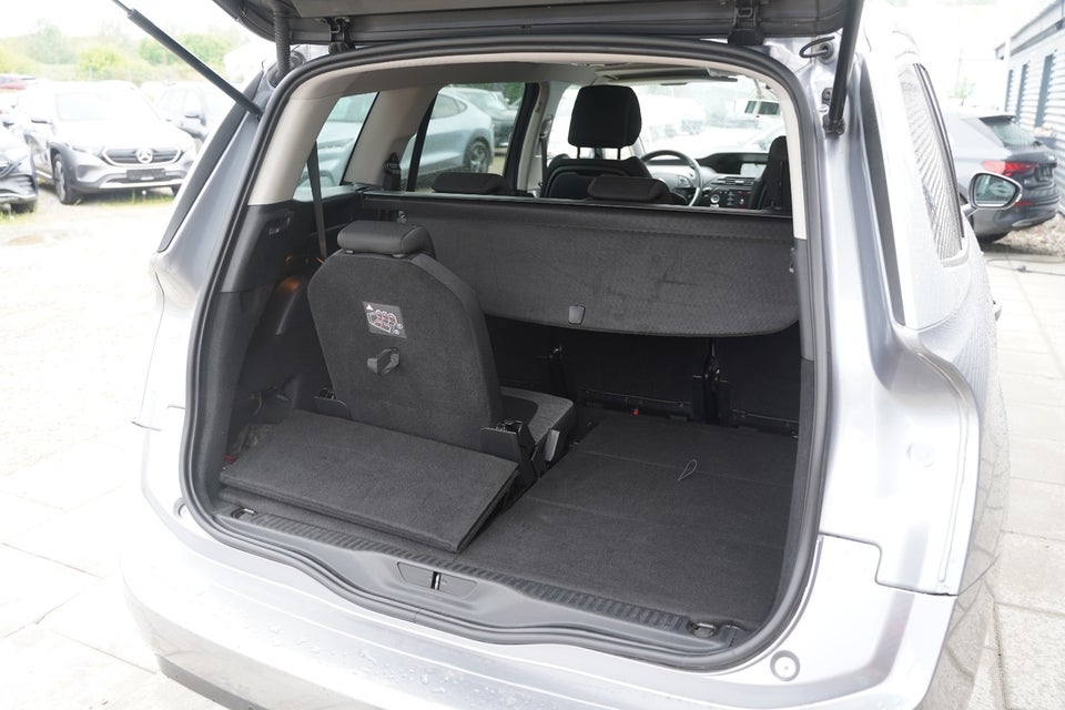 Citroën Grand C4 SpaceTourer 1,2 PureTech 130 Iconic 7prs 5d